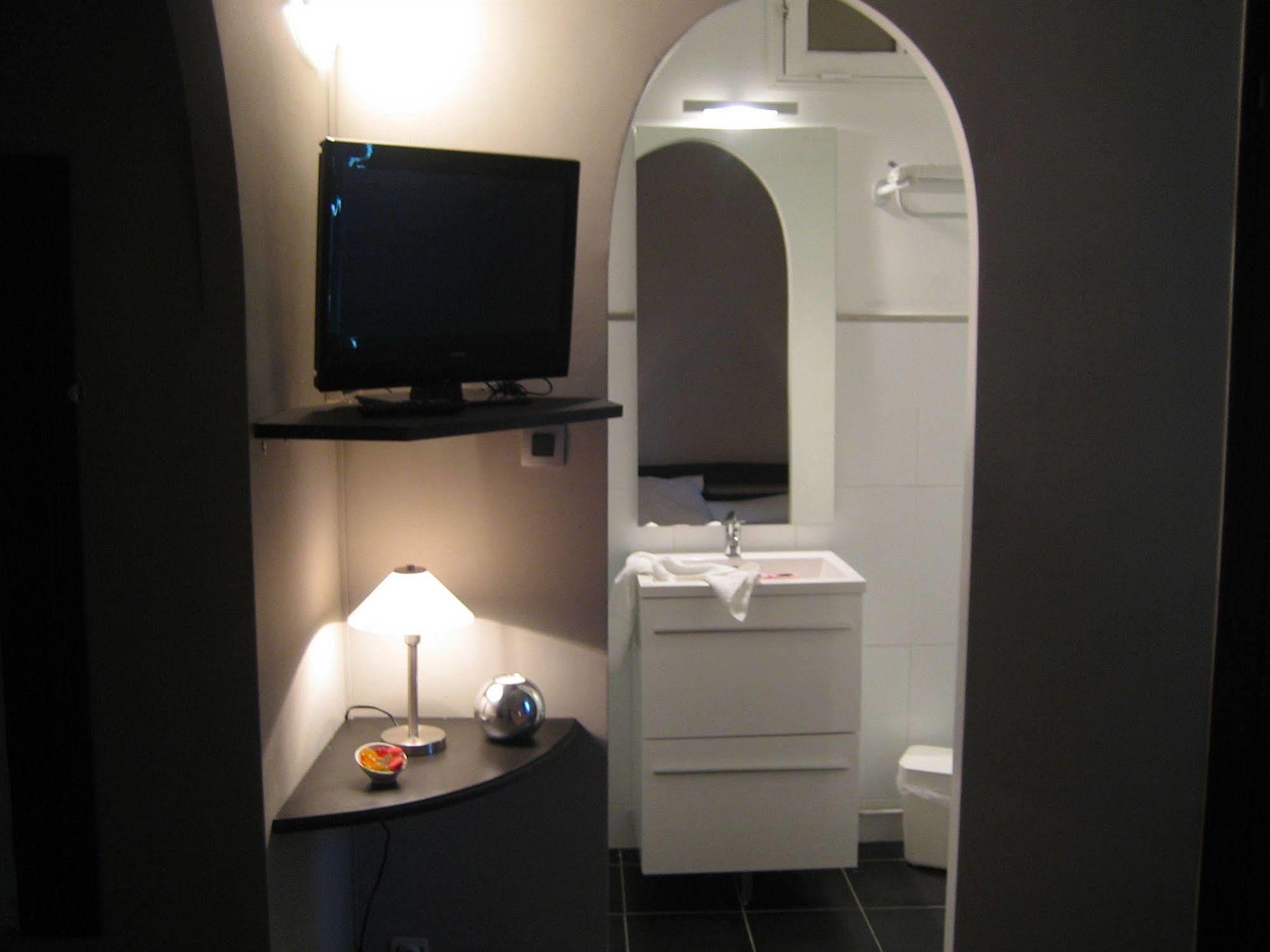 Hotel L'Eau Des Collines Marseille Ngoại thất bức ảnh