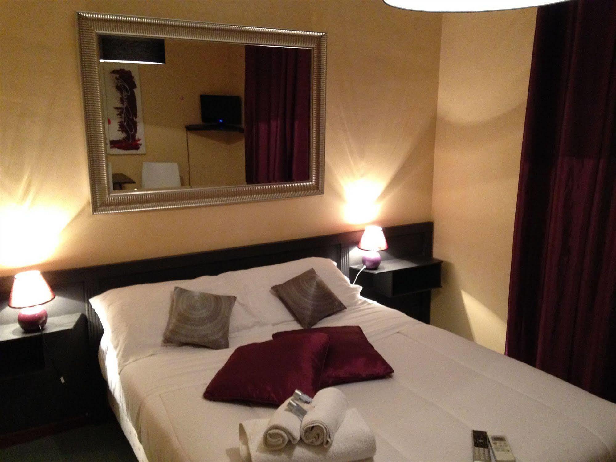 Hotel L'Eau Des Collines Marseille Ngoại thất bức ảnh